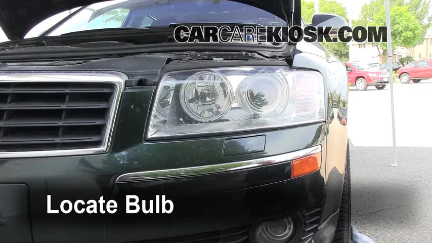 2004 Audi A8 Quattro L 4.2L V8 Lights Highbeam (replace bulb)
